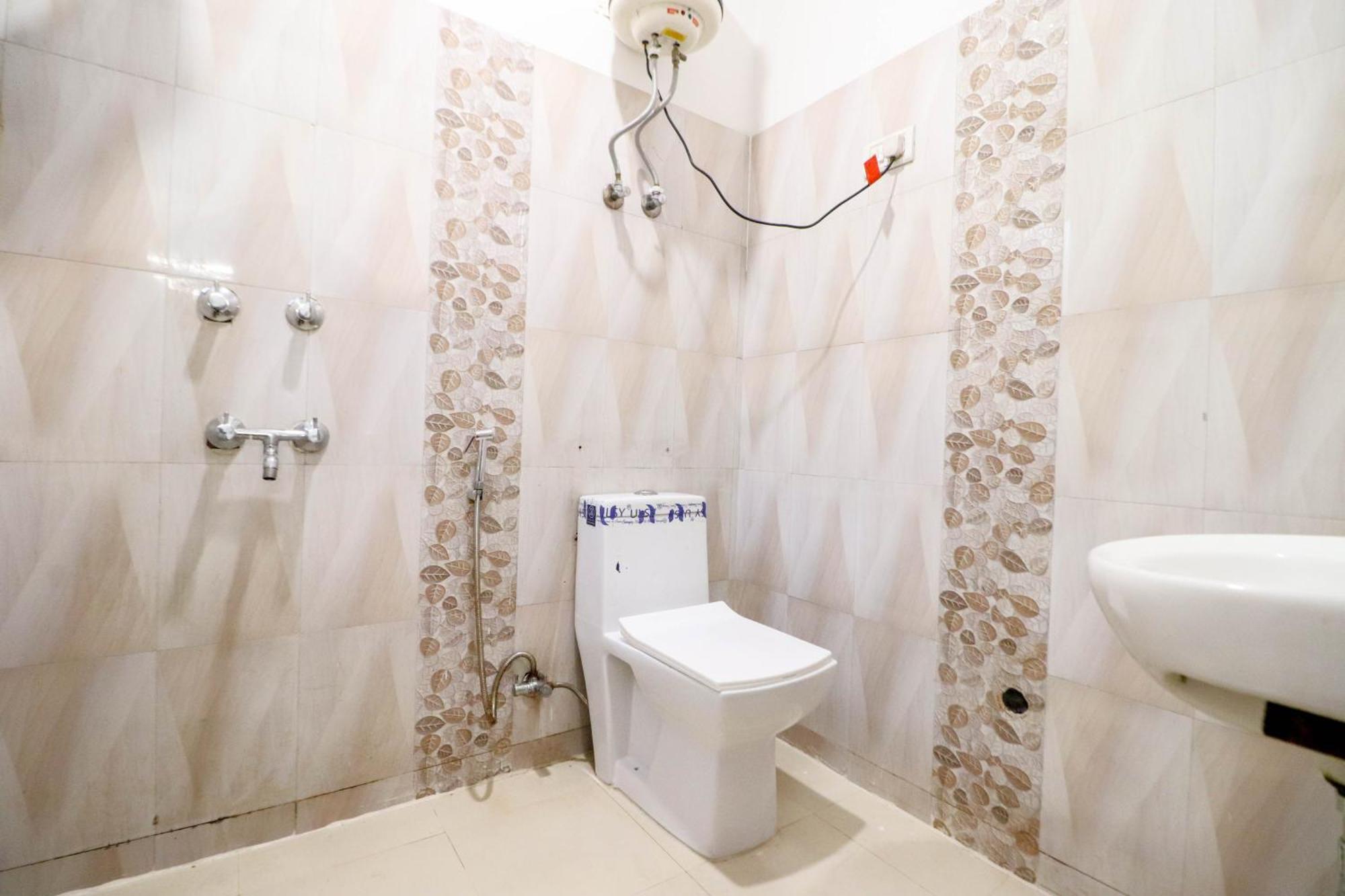 Hotel Stay Villa Delhi Airport Нью-Дели Экстерьер фото