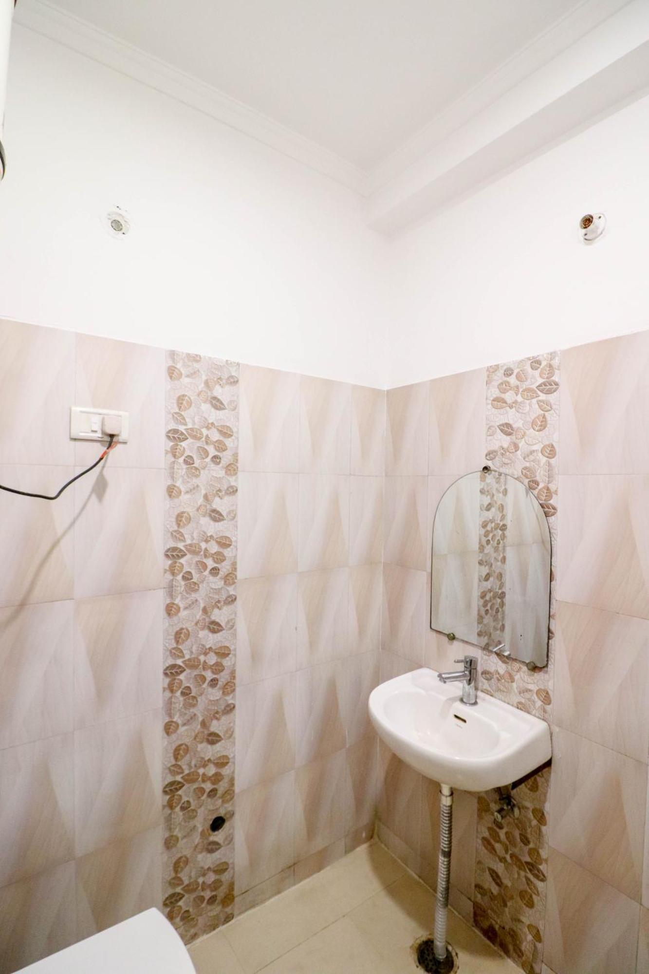 Hotel Stay Villa Delhi Airport Нью-Дели Экстерьер фото